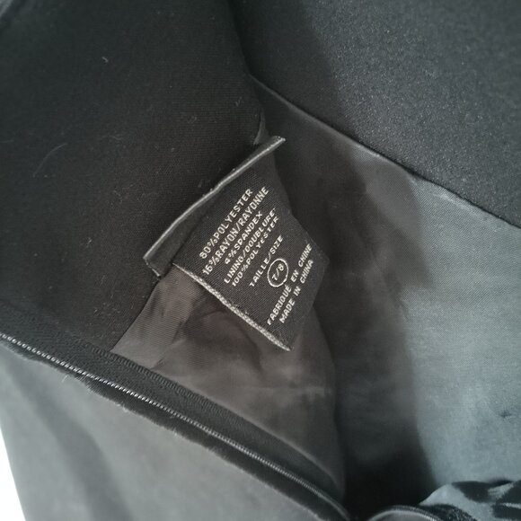 Suzy Shier Black mid length Skirt Back Pocket Detail - Picture 6 of 7